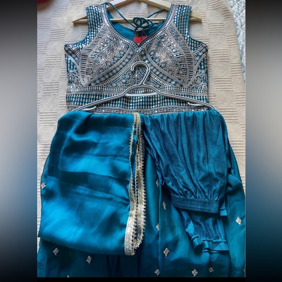Blue Anarkali Dress size medium - Picture 8 of 8